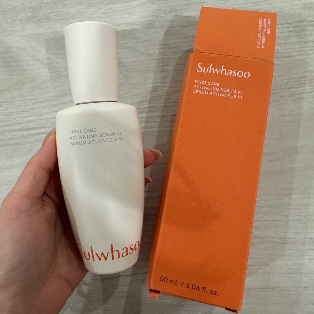 Sulwhasoo First Care Activating Serum VI - White and Orange